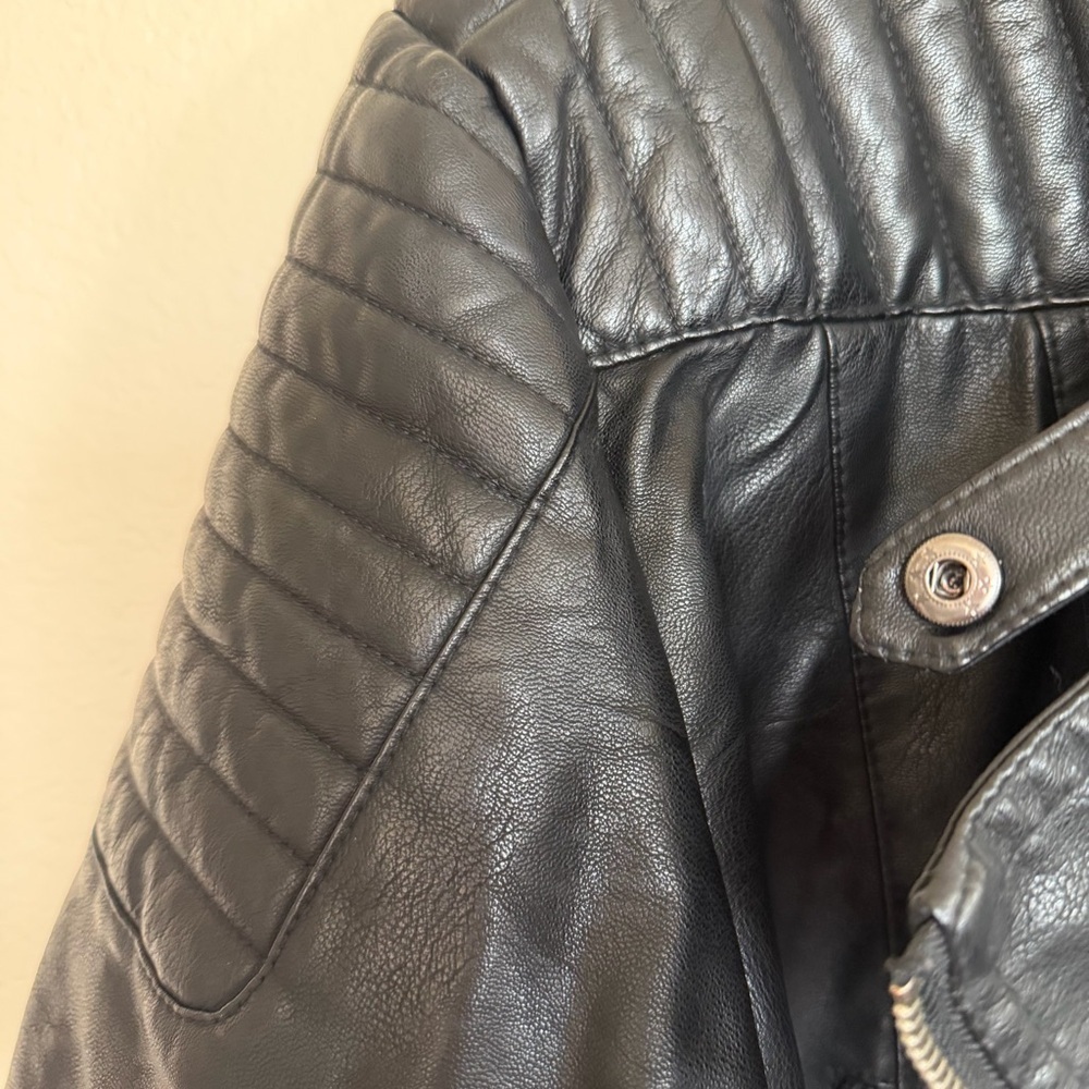 Olivia Miller Black Faux  Leather Moto Jacket - Picture 7 of 7
